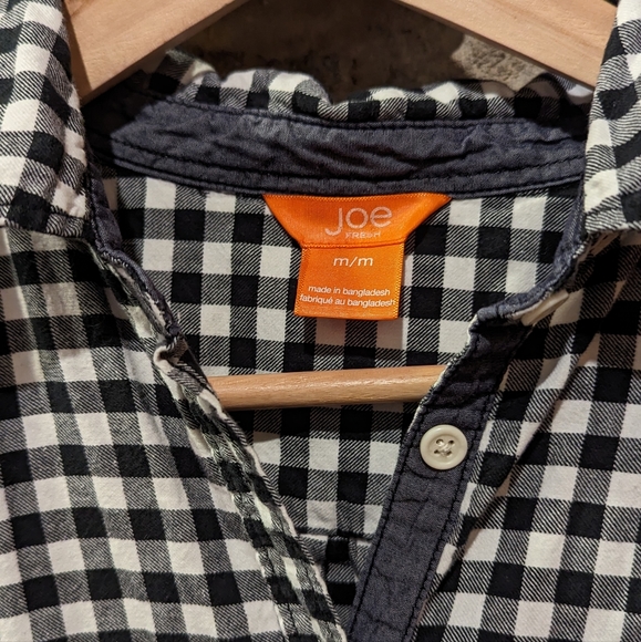 Gingham button down - Picture 2 of 3